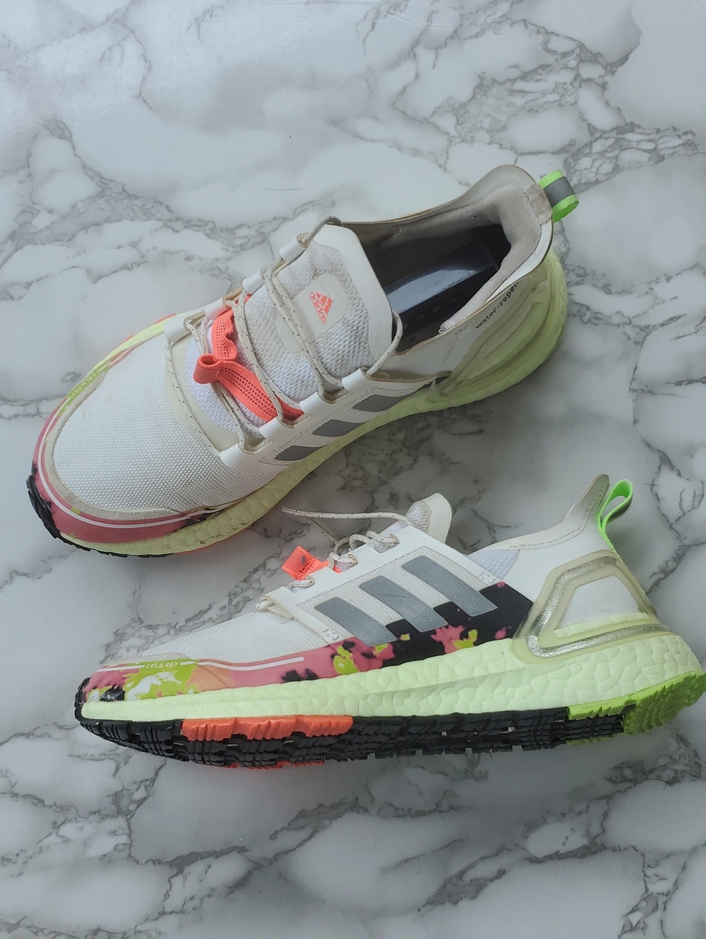 Adidas Ultraboost Winter.RDY C.RDY White Signal Pink Sneakers - Size 5.5